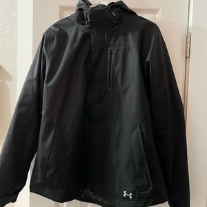 Womens M UA 3-in-1 jacket. Fleece liner fully unzips inside!  Great condition!
